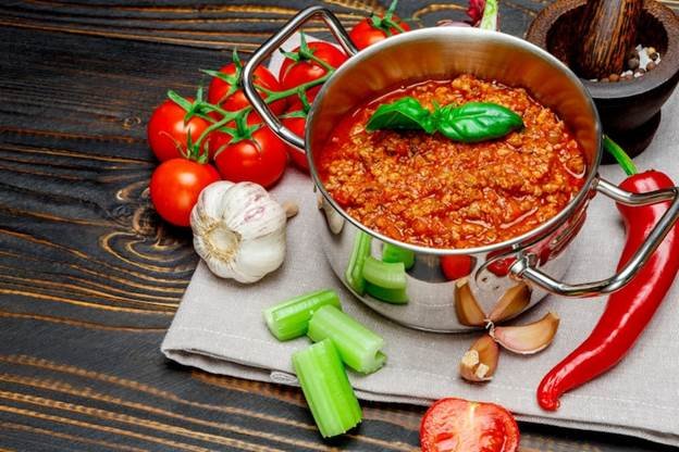 Homemade Wendy’s chili recipe with classic flavor and fresh ingredients