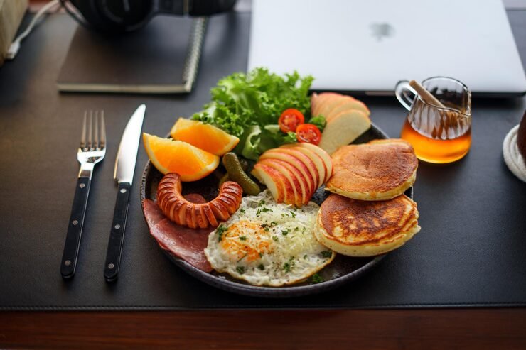 High protein American breakfast recipes with eggs oats and healthy foods