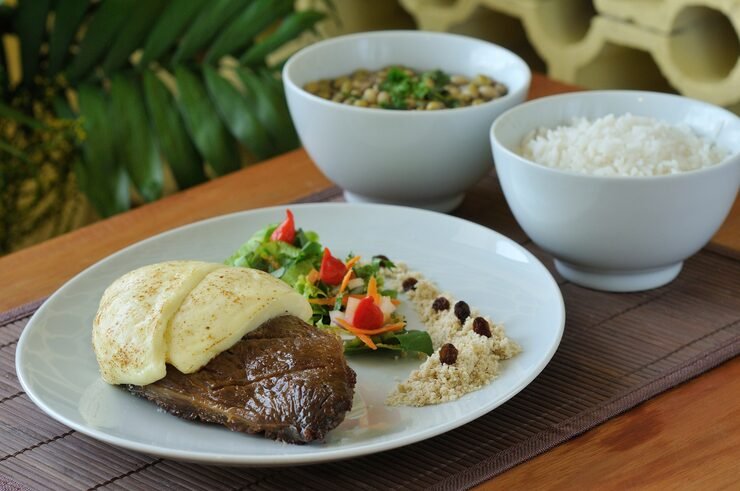 Pabellón Criollo traditional Venezuelan dish with rice beans beef plantain